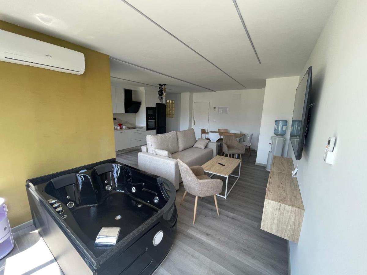 Apartament La Lujuria Ourense Zewnętrze zdjęcie